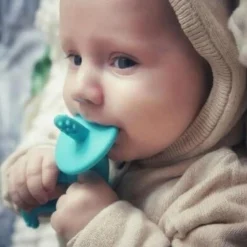 mombella Dancing Elephant Teether