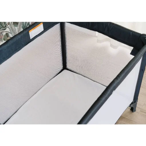 Quest Solo Portacot - Grey